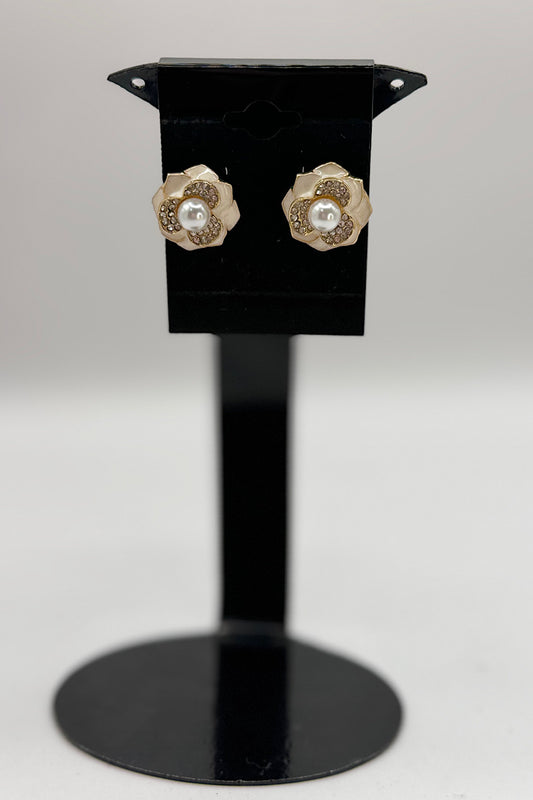 Earring- Pearl Collection 3