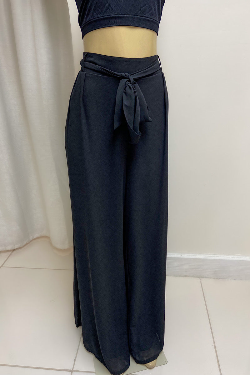 Curvy Wide Leg Tie Pants