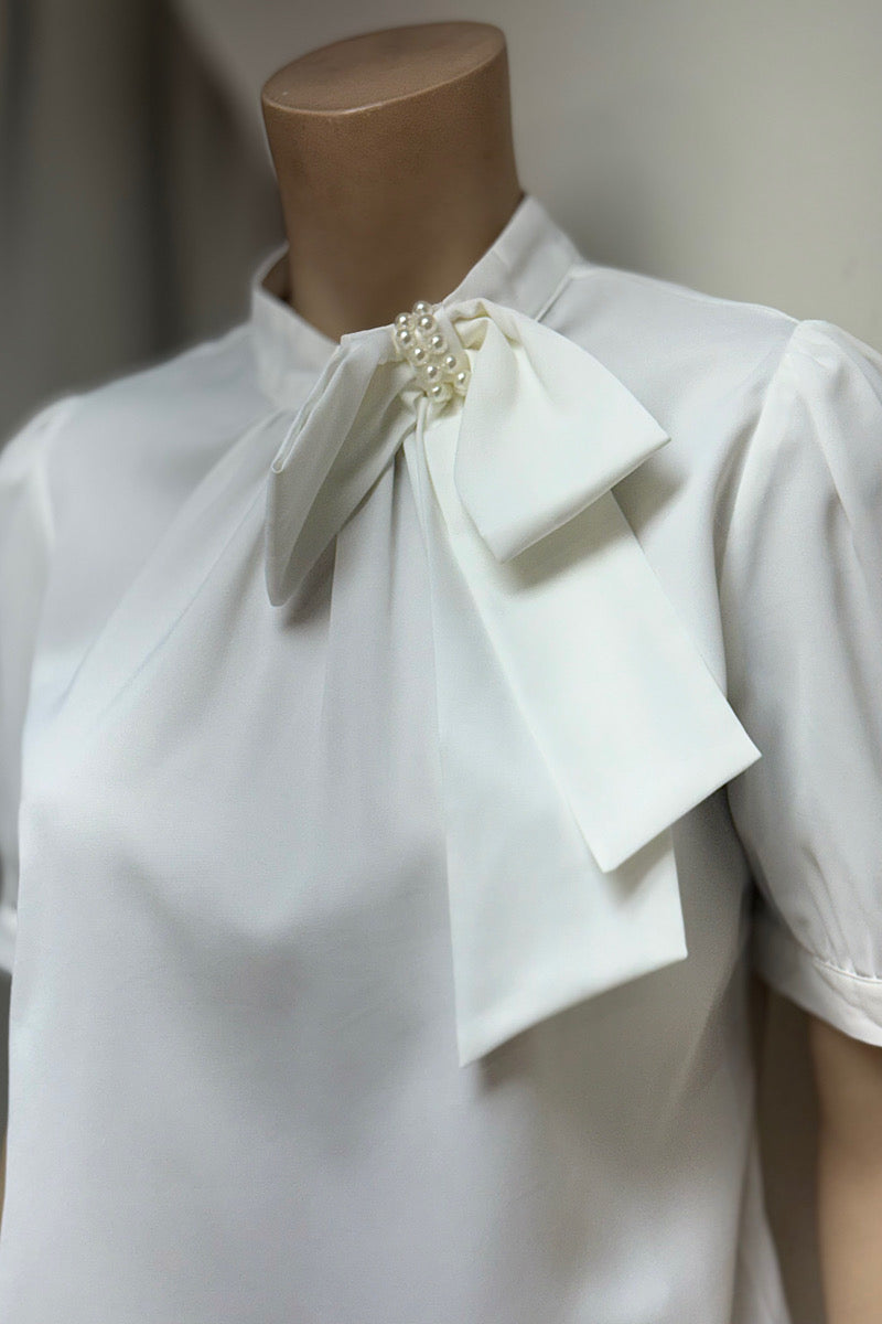 Pearl Bow-Tie Work Top