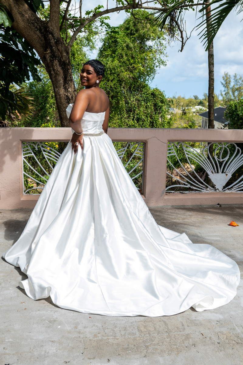 Tube Rhinestone Belt Wedding Dress