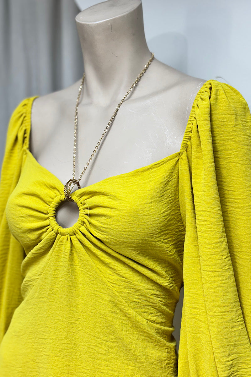 Chain Detail Off-Shoulder Flowy Top