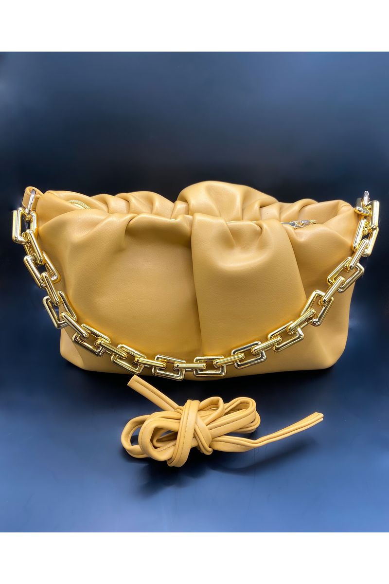 Chain Linked Puff Hand Bag