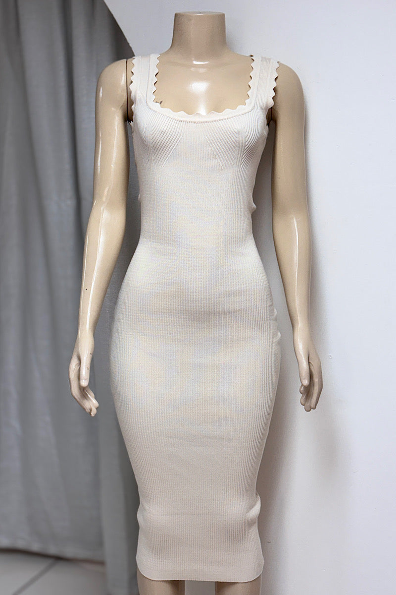 Knitted Bodycon Scalloped Neckline Dress