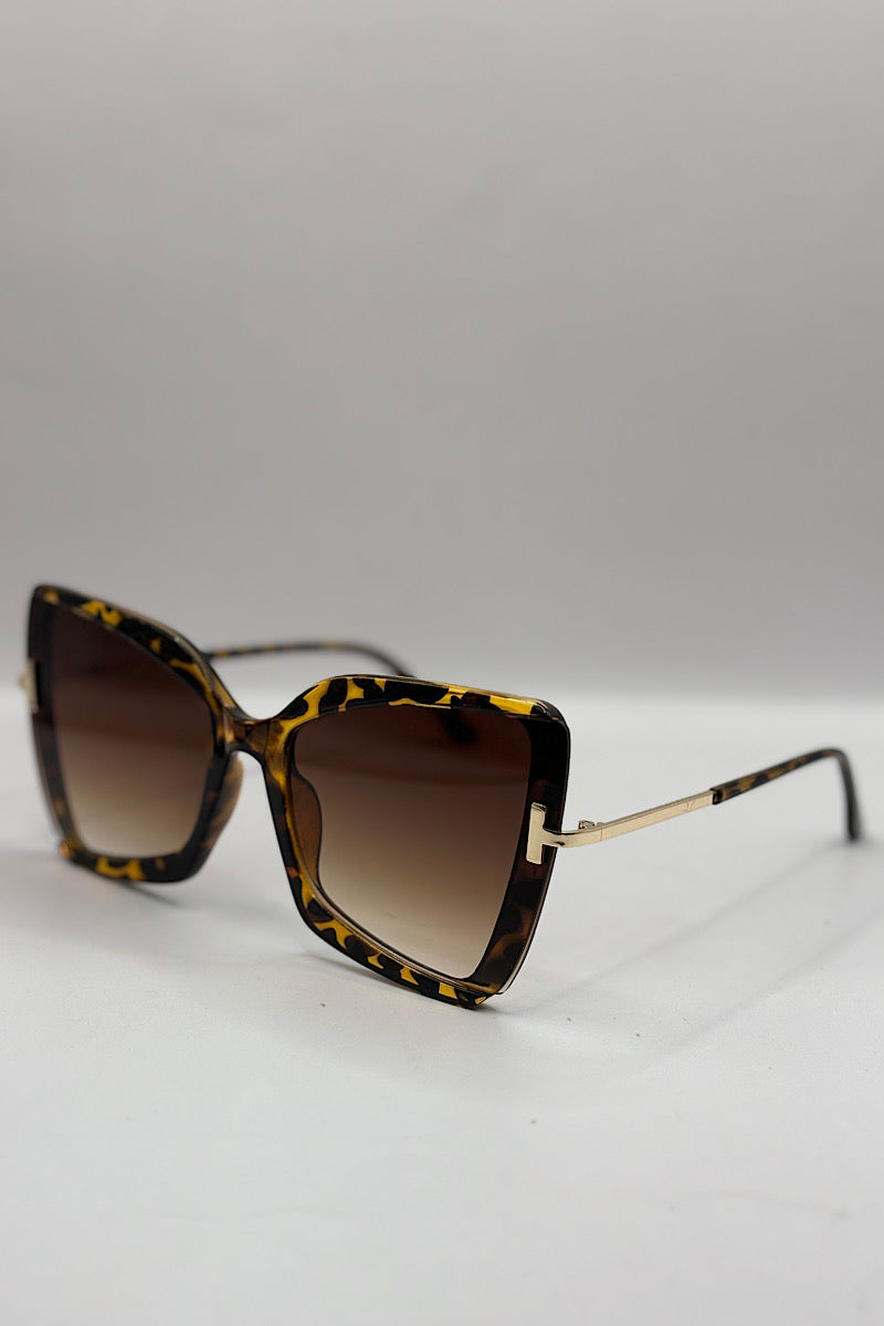 Large Square Frame Sunglasses