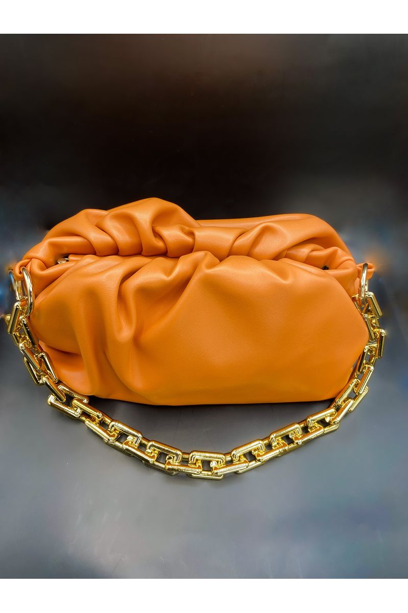 Chain Linked Puff Hand Bag